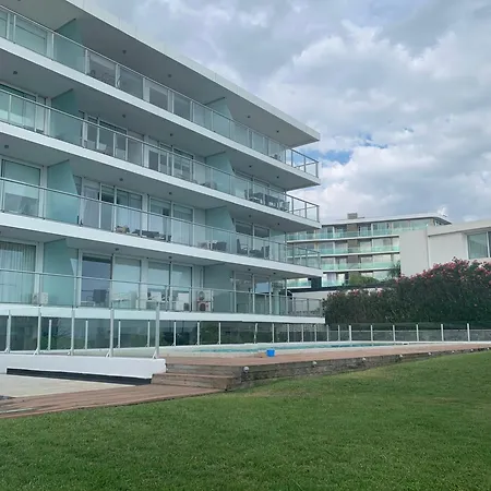 36 Park Apartment